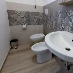 לינה וארוחת בוקר Astra מילאצו