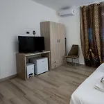 Astra 4*